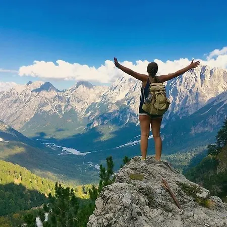 Skender Selimaj Valbona