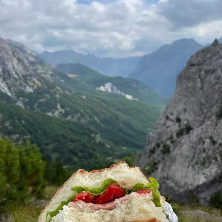 Skender Selimaj Guest house